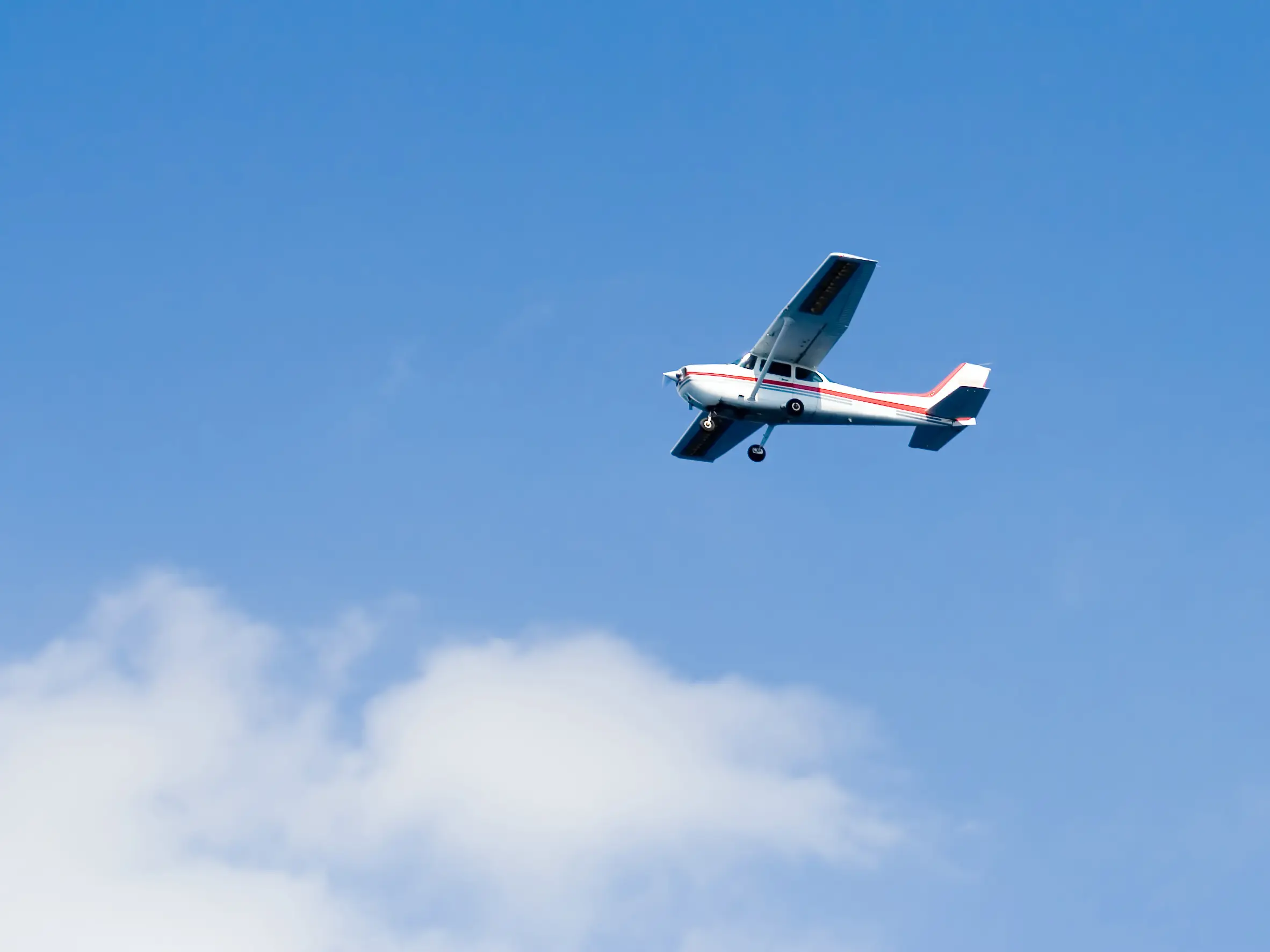 flying plane